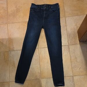 Abercrombie & Fitch Dark Blue Skinny Jeans